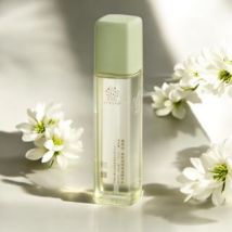 SHANCAOJI  - Jasmine Moisturizing Essence Toner 130ml