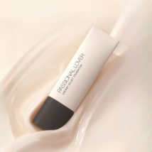 PASSIONAL LOVER - Sheer Creamy Velvet Foundation - 4 Shades 00 Porcelain - 30g
