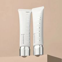 ROZO - Long-Lasting Liquid Foundation - 2 Shades 01# Light - 30ml