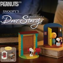 SNOOPY's Door Story Mini Figure (Blind Box) 1 pc - Random Style