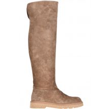 High leg suede boots