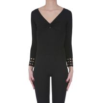 Pullover con polsini traforati