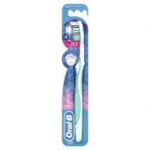 Oral-B 3D White Zahnürste 35 mittel Kurzkopf