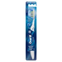 Oral-B Pulsar Handzahnbürste 35 mittel