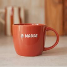 Mug La Madre - Idée cadeau Noël - Cadeau Femme - Cadeau Maman - Cadeau Crémaillère - Affaire De Famille - Les Raffineurs