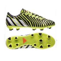 Chaussures Différentes Football