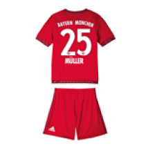 Kit Bayern Monaco 2015-16 Home (Muller 25) da bambino