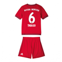 Kit Bayern Monaco 2015-16 Home (Thiago 6) da bambino