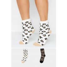 Yours 2 Pack Black & White Animal Print Cosy Ankle Socks