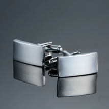 C-MAN  Fashion men's shirts Cufflinks white laser metal Cufflinks French business suit shirt accessories