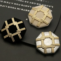 6pcs Gold Metal Black Design Suit Button for Clothing Fabric Luxury Women Coat Sweater Cardigan Sewing Needlework Accessories