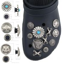 1pcs Metal Rivet Hole Shoes Decorations Vintage Clogs Shoe Accessories Rhinestones Charms Detachable Punk Style Pines Pins W-11