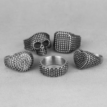 Retro Black Spot Geometry Skull Stainless Steel Mens Rings Simple for Male Boyfriend Biker Jewelry Creativity Gift Wholesale