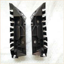 1pcs Front bumper bracket left / right side BRACKET-FRT BPR FASCIA SI MTG for Chinese SAIC MG3 2013 Auto car motor part 10054845