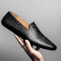 Men Shoes Moccasins genuine Leather Casual Driving slip on Shoes fashion Men Loafers outdoor Moccasins Italian Shoes for Men L5