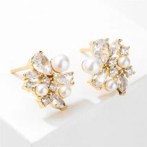 ZAKOL Korean Flower Shape Imitation Pearl Stud Earrings for Women Fashion Geometry White Zircon Earring Wedding Jewelry
