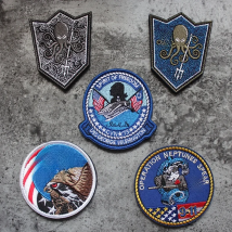 Embroidery Patch F16 Fighting Falcon Washington USS George Neptune Spear Action Trident Octopus Tactical Badge Applque for Bag
