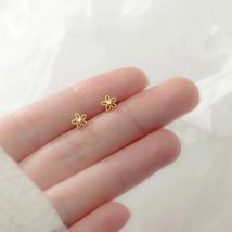 Modian Clear CZ Mini Cute Little Sun Flower 100% 925 Sterling Silver Stud Earring for Women Flora Ear Pin Fine Jewelry Kids Gift