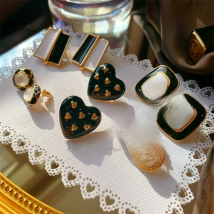 HUANZHI 2024 New Irregular Metal Black Dripping Oil Love Asymmetry Contrast Earring for Women Party Banquet Dress Jewelry Gift