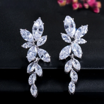 CWWZircons Marquise Cut Cluster Flower Zirconia Crystal Dangle Drop Earrings Shiny Leaf Bridal Wedding Jewelry for Women CZ438