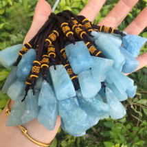 1PC Natural Aquamarine Rough Raw Stone Ornament Mineral Reiki Healing Crystal Ornament Men Women Decoration Gifts