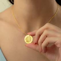 Personalized Engrave Name Photo Custom Necklace Stainless Steel Customize Coins Pendant Neck Collar Jewelry Exclusive Choker