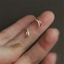 925 Sterling Silver European Creative Pavé Zircon Ear Bone Stud  Earings Women Classic Fashion  14k Gold Plating Jewelry Gift