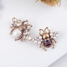 Fashion Vintage Brooch Pearl Bee Insect Brooch for Women Party Jewelry Corsage Brooches