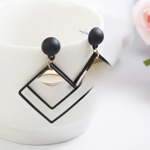 Fashion Jewelry Temperament Long Matte Pendant Earrings Korean Wild Sequins Geometric Earring Female Elegant Statement Earrings