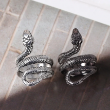 Fashion Retro Snake Ring Hip Hop Rock Men And Women Jewelry Adjustable Opening Ring