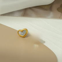 Shell heart-shaped earrings Fashion titanium steel jewelry Geometric 18 K charm earrings ladies party gift