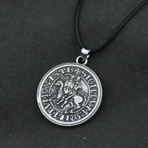 Viking Double War Horse Greek Latin Amulet Jewelry Knights Templar Exquisite Commemorative Seal Pendant Necklace