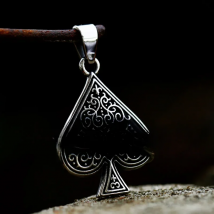 Beier 2022 New Design Poker  Ace of Spades Pendant Necklace For Men Women Heart Shape Jewelry For Gift Wholesale