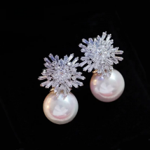 ZAKOL Korea Fashion Round Simulated Pearls Snowflake Drop Earrings for Elegant Women Cz Zirconia Bridal Wedding Jewelry EP075