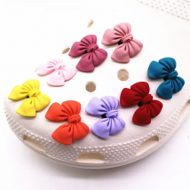 Novelty 1pcs Bowknot Clog Sandal Charms Red Blue Pink Yellow Purple BOW PVC Shoe Accessories Decorations for Couples Kids Gifts