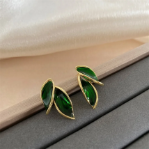 2024 New Arrival Metal Trendy Summer Fresh Lovely Sweet Long Tassel Green Leaf Dangle Earrings For Women Fashion Metal Jewelry