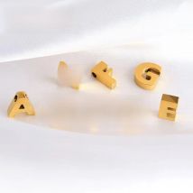 Stainless Steel Initial Heart Charm for Jewelry Silver Plated Letter Name Pendant for Women Wholesale Alphabet A-Z Jewelry Gift