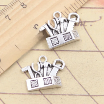 10pcs Charms Toolbox Tools Hammer Saw Vise 17x22mm Tibetan Silver Color Pendants Antique Jewelry Making DIY Handmade Craft