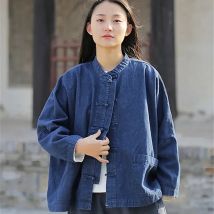 New Spring Autumn 2024 stand collar Chinese style button denim coat and Jacket Women big size loose Batwing Windbreaker women