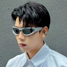 Steampunk Fashion Goggle Women Sunglasses New Female Men Punk Sun Glasses Colorfuls Shades Eyewear Lady Rideing Eyeglasses UV400