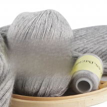 1Skein (50g) Plus 1Spool (20g) Soft Cashmere Yarn,Hand-knitted Cashmere Yarn For Knitting And Crocheting Scarf,Sweater,DIY Craft