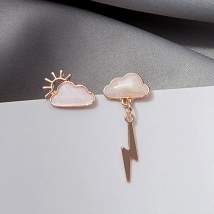 Korean Style Trend Earrings Creative Retro Cloud Lightning Asymmetric Dangle Earring Girl Wedding Party Sweet Jewelry Gifts