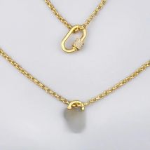 FLOLA Geometric Small Oval Lock Necklace For Women Crystal Gold Plated Chain Screw Clasp Carabiner Necklace Punk Jewelry nker62