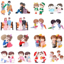 2Pcs Mini Christmas Lovers Couple Miniature Doll DIY Fairy Garden Bonsai Decor Ornament Miniature Figurine Valentine's Day Gift