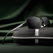 VEITHDIA Men Polarized Sunglasses Aluminum Magnesium Sun Glasses Driving Glasses Rectangle Shades For Men Oculos masculino Male