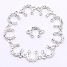 Hot Silver Color Horseshoe Rhinestone Connectors Charms for Bracelets Making DIY Novelty Jewelry Accessories Factory Price