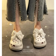 Cute Red Bow Shoe Charms for Crocs Designer DIY Bow-knot Wing Shoe Decorations High Quality Clogs Buckle Accessories New Fashion