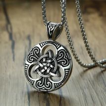 Retro Punk Men Irish Celtics Trinity Love Knot Round Triquetra Pendant Necklace Stainless Steel Vintage Male Jewelry 24 inch