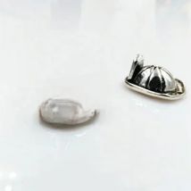 30 Pieces/Lot 15*19mm Antique Silver Plated Fireman Helmet Firefighter Charm For Jewelry Making 3044