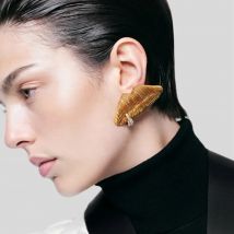 New Design Metal Plated Lip Shaped Stud Earrings for Women Fashion Jewelry Trendy Vintage Girls' Collection Earrings Accessories